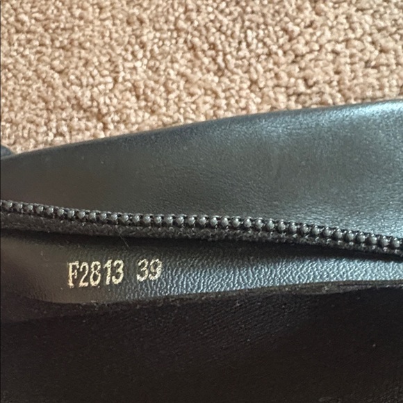 Tall black boots euro size 39 or US 8 VGUC - Picture 5 of 5